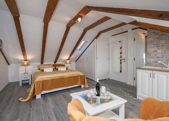 Rooms&Apartments Tomic