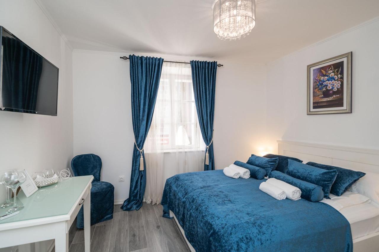 Rooms&apartments Tomic