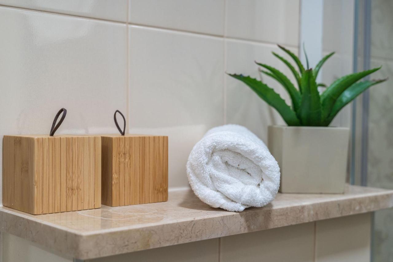 Rooms&apartments Tomic Apartament