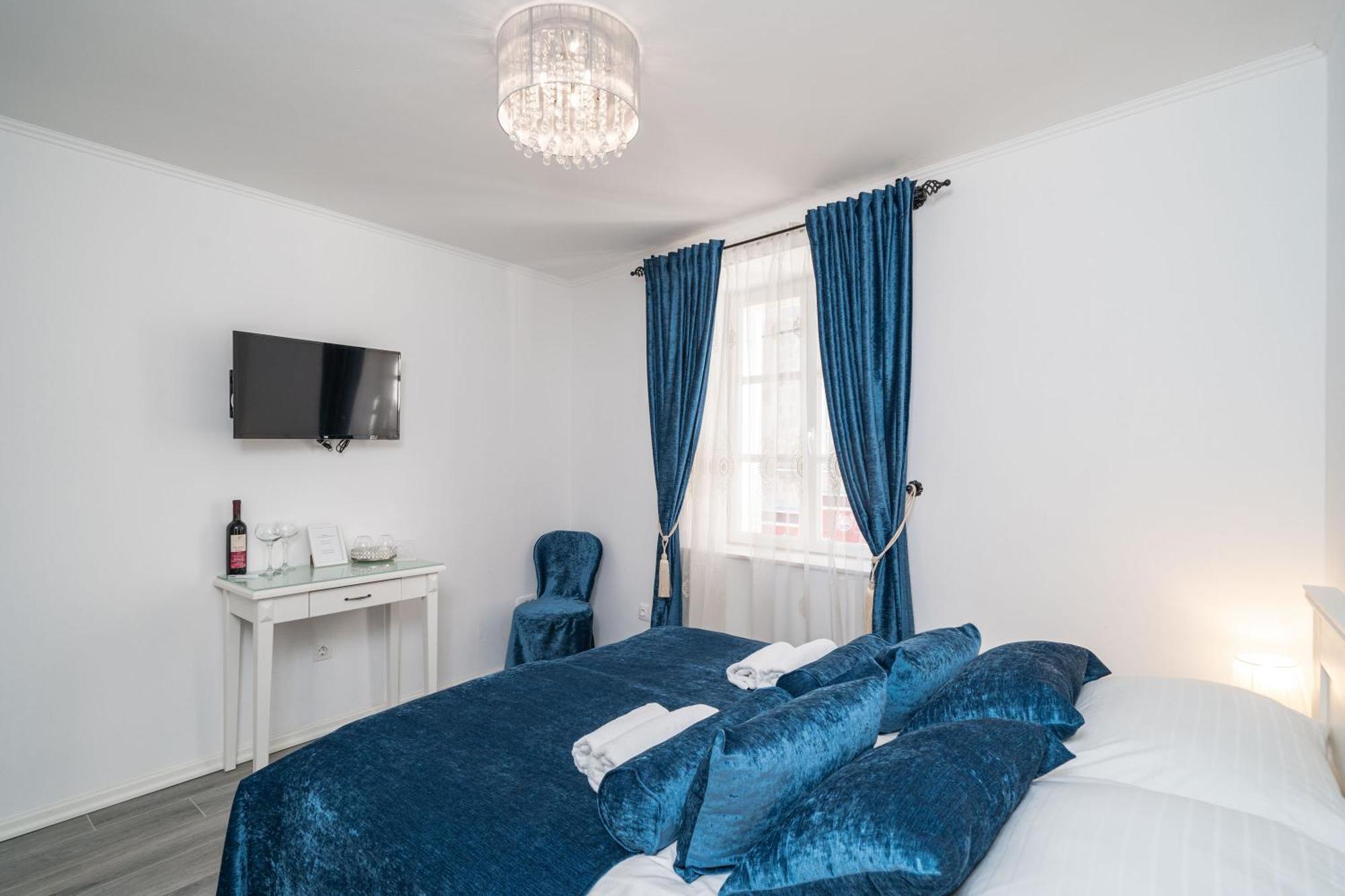 Rooms&apartments Tomic *